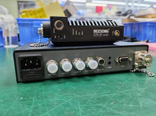 Seitengebundenes 4K 12G SDI-Faserübertragungssystem mit CCU fournisseur