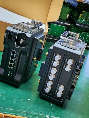 Anton Goldmount 5x 12G SDI Faserübertragung Mux mit 1000M Netzwerk fournisseur