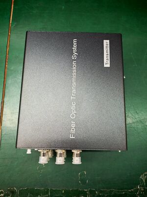 3 Kanäle 3G SDI mit IP-Netzwerk-Multisignalübertragungsgerät über ein Glasfaserkabel fournisseur
