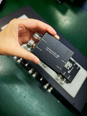12G SDI Digital Broadcast Video über Singlemode-Glasfaser 1TX 4RX fournisseur